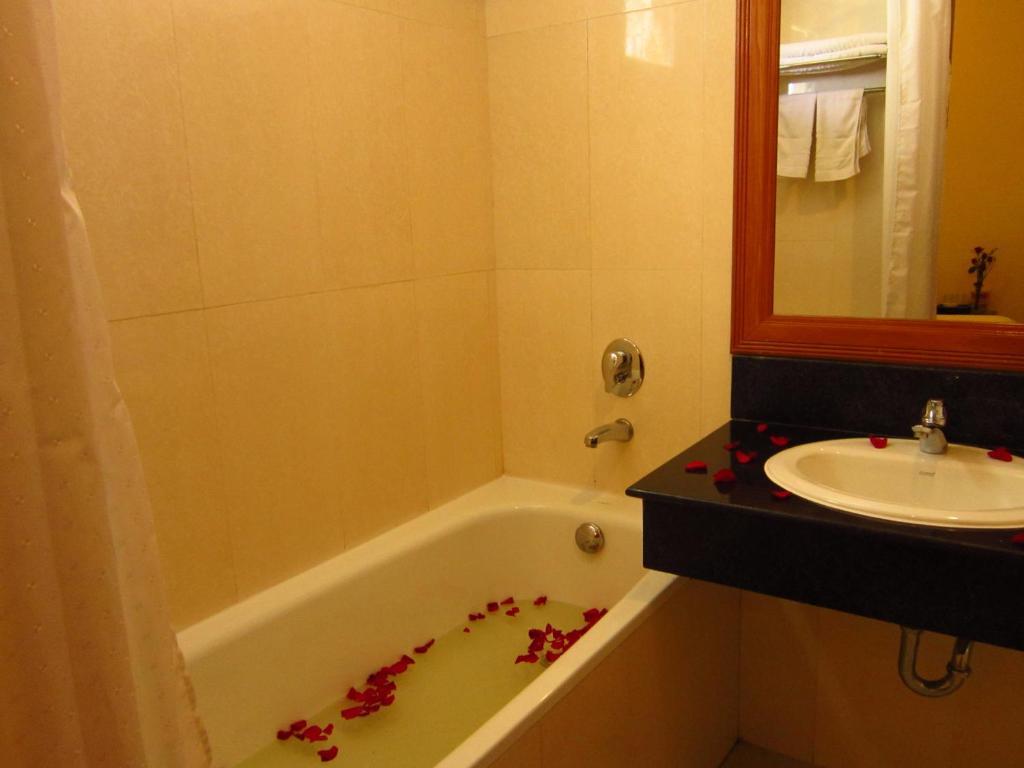 Khách sạn Biển Vàng Đà Nẵng Ngoại thất bức ảnh